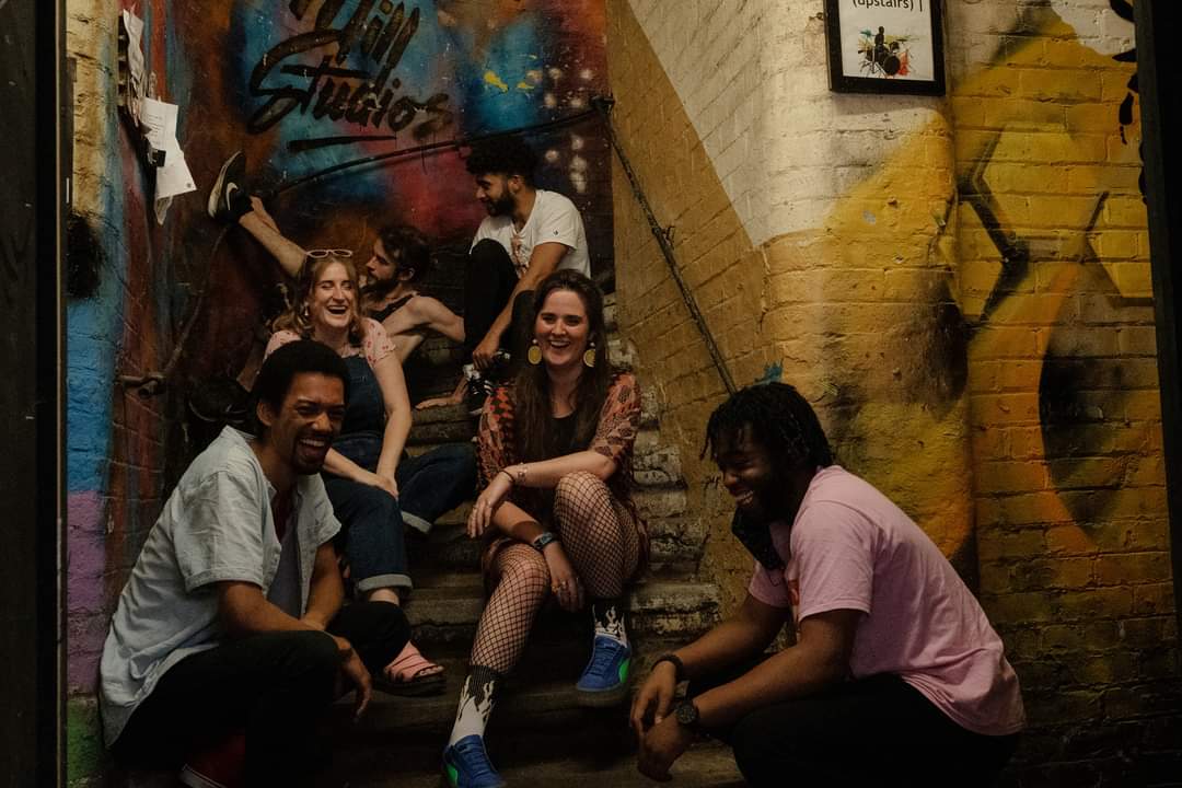 Groove & The Bathtub Pings Band on the Wall